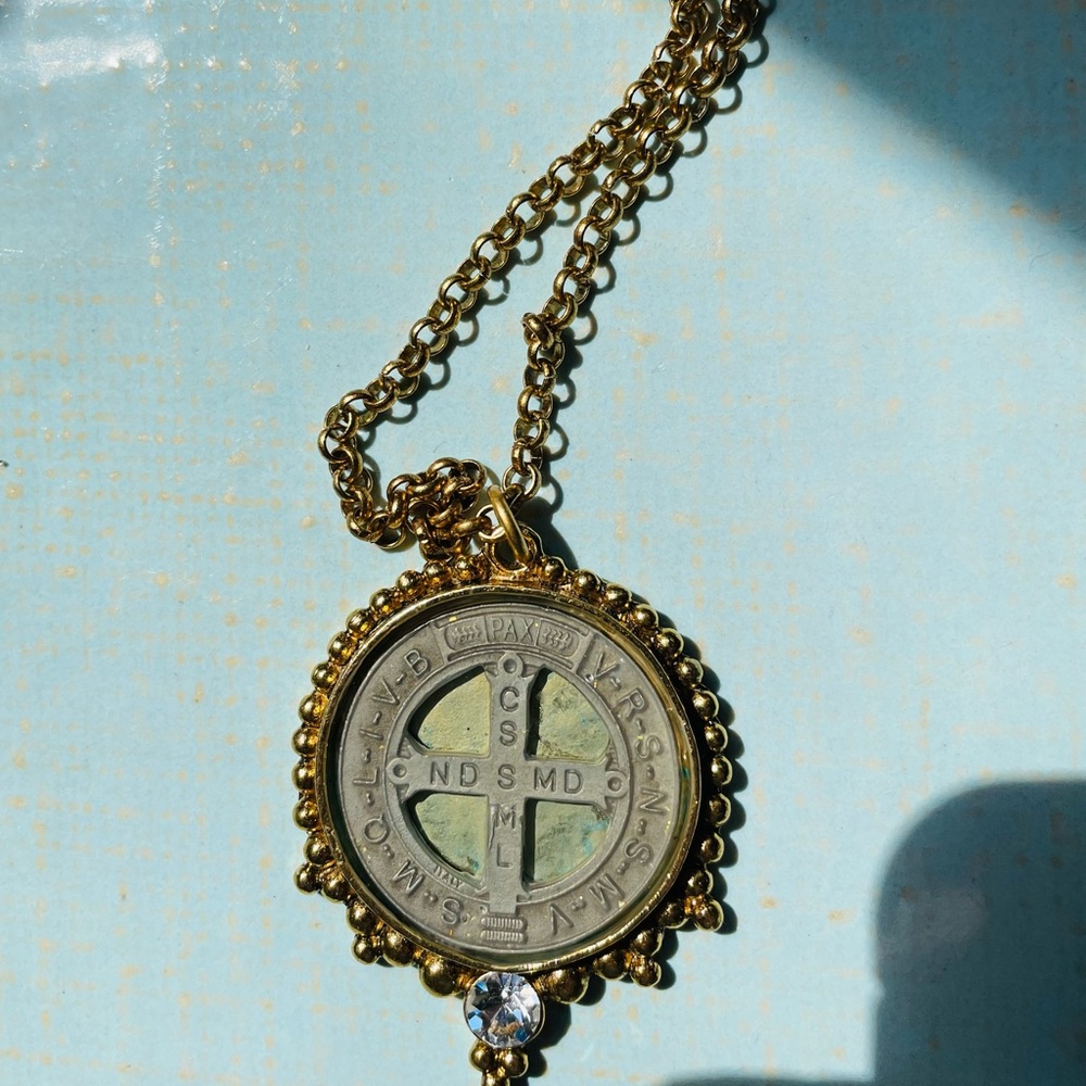 Virgin Saints & Angels Large San Benito Medallion - Picture 7 of 13